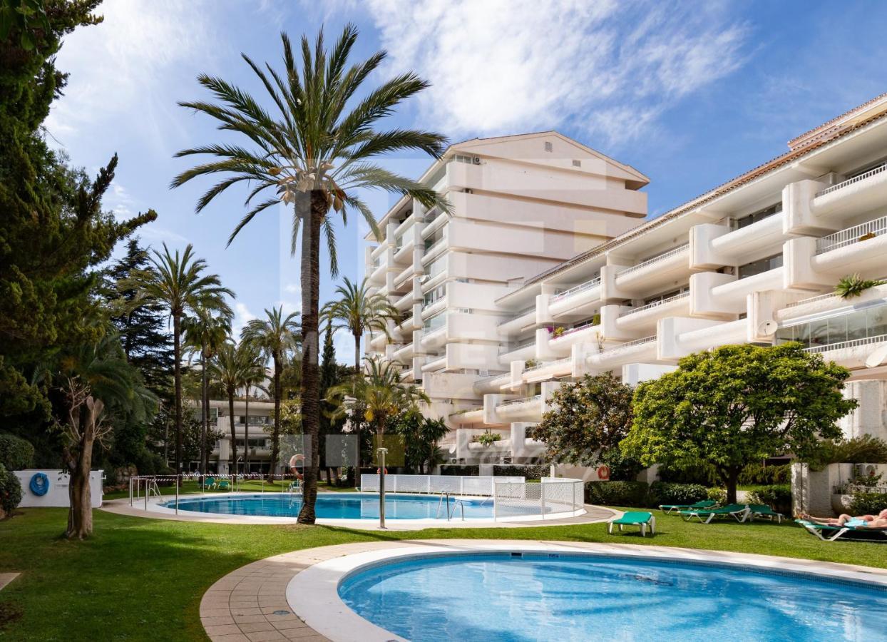 Roy Boston Marbella By Florentia Homes Eksteriør billede